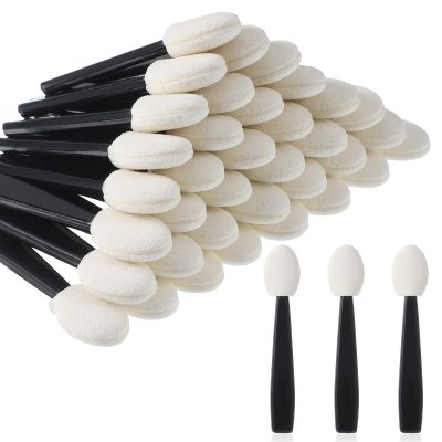 50 Pcs Eye Shadow Sponge Applicators, Mini Makeup Applicator Sponge Tips Disposable Eyeshadow Applicator Portable Eyeshadow Applicators for Women