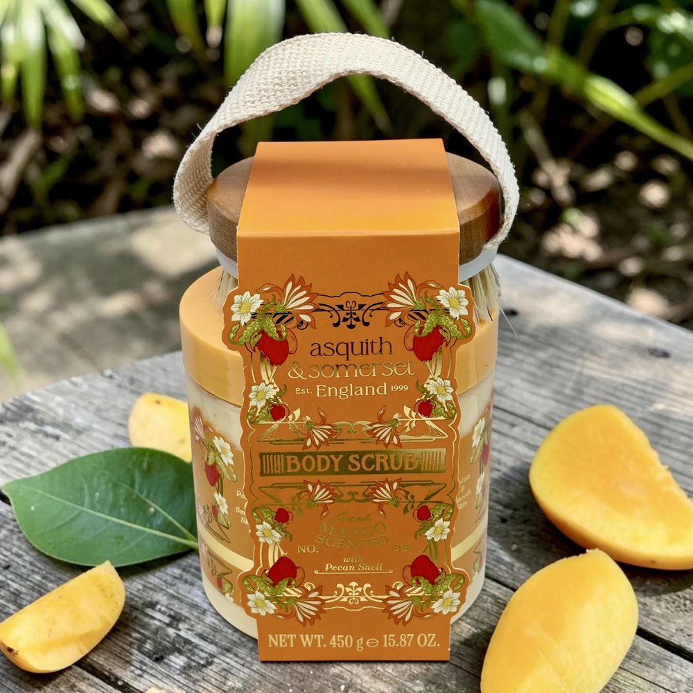Asquith & Somerset Body Scrub with Wooden Brush, Mango Scented, Pecan Shell, No. 08, 15.87 oz