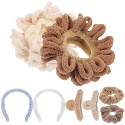 Beaupretty Plush Hair Accessories for Women and Including Fuzzy Scrunchies and Comfortable Hair Clip Made of Flocking and Abs Suitable for Shopping and Sporting