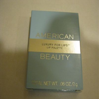 American Beauty ~ Luxury For Lips - Lip Palette - Color - 04 Golden Violet/06 Napa Berry