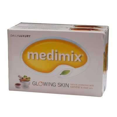 Medimix Glowing Skin natural protection with SANDAL & ELADI Oils (125 GM X 2 Bars) by Medimix