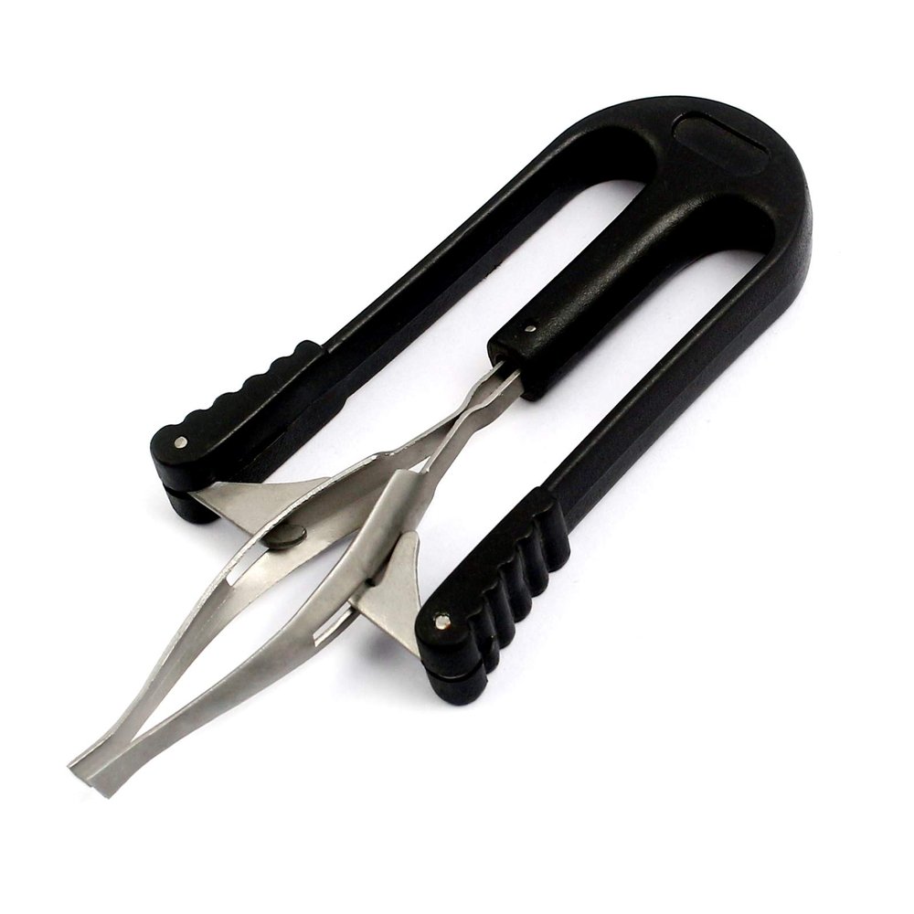 DDP AUTOMATIC TWEEZER AUTO SPRING TWEEZER SLANT TIP WITH PLASTIC HANDLE BLACK