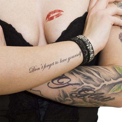 10 x Don't forget to love yourself - temporary Skin Tattoo - Lettering in black (10)