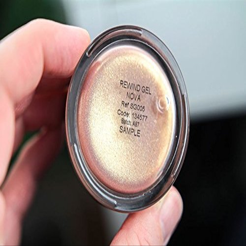 ZOEVA STROBE GEL NOVA