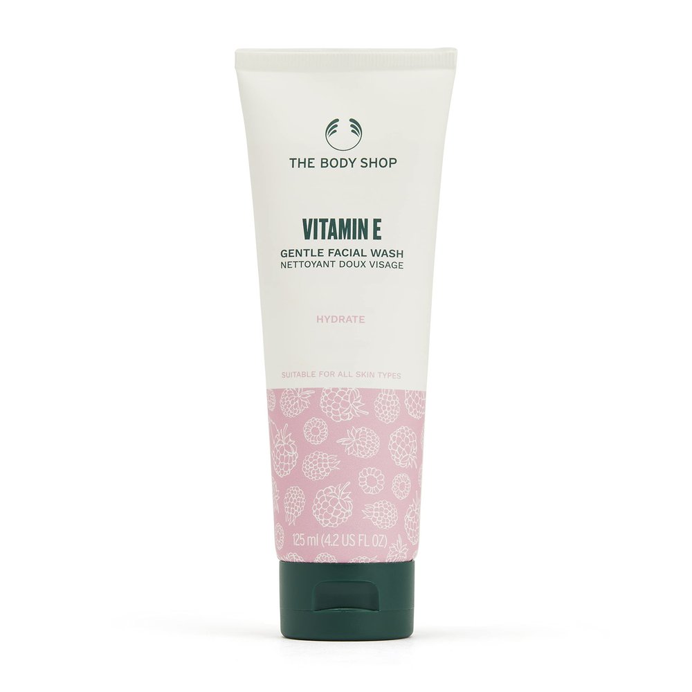 The Body Shop Vitamin E Gentle Facial Wash, For All Skin Types, Gentle on Skin, Vegan, 4.2 FL OZ