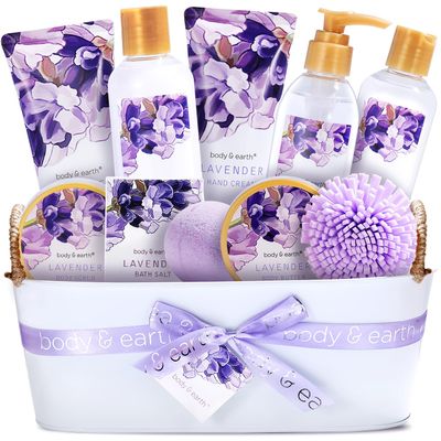 BODY & EARTH Gift Baskets For Women 11 Pcs Lavender Spa Gifts For Her with Bubble Bath Body Lotion Sets, Bath and Body Gifts Set For Her Christmas Gifts for Women Spa Gift Sets