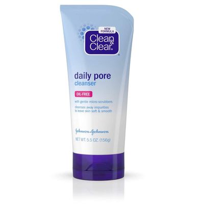 CLEAN & CLEAR Daily Pore Cleanser Oil-Free 5.50 oz (Pack of 4)