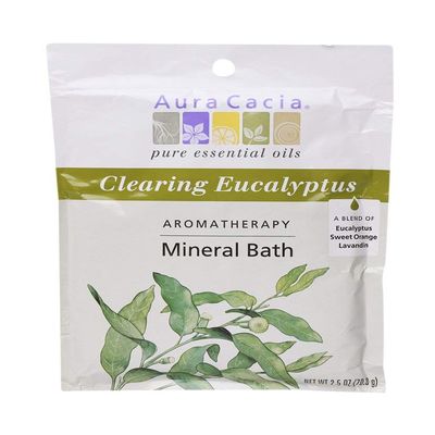 Aura Cacia Clearing Eucalyptus Aromatherapy Mineral Bath 2.5 Oz. Packet