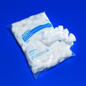 CURITY Cotton Balls, Medium, 500/PK