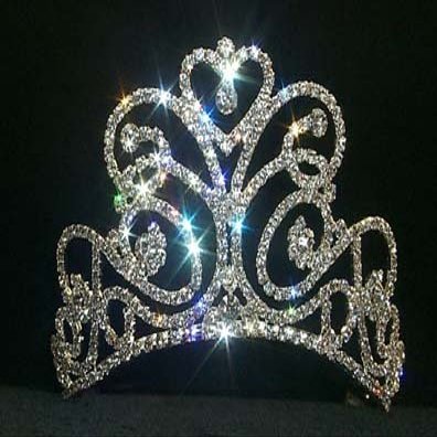 #11867SM - Small Flourishing Heart Tiara - Contoured