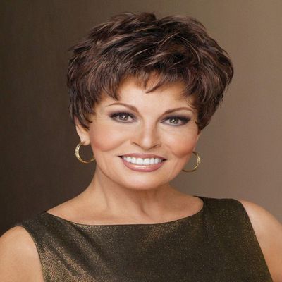 WINNER Petite Cap Wig, SS8/29 Hazelnut By: Raquel Welch