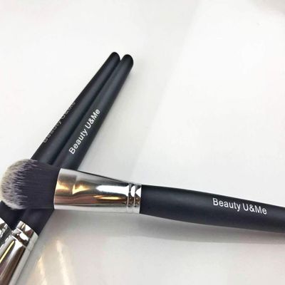 1pc BeautyU&Me Pro Sof Flat Foundation Brush